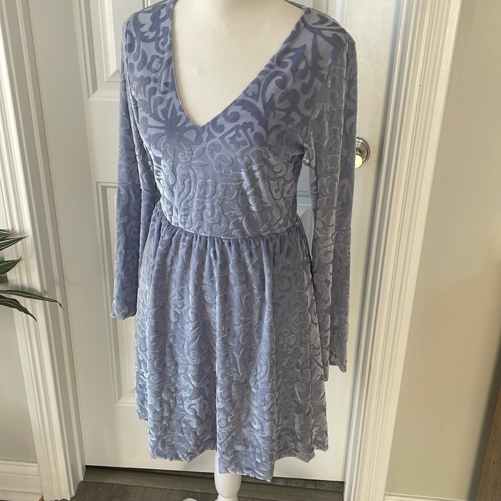 Charlotte Russe velour long-sleeve dress (medium)